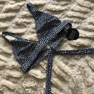 SOLD!! Tri Petra Moana Bikini Top